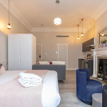 Air Conditioned Apt High St Kensington Londres Extérieur photo