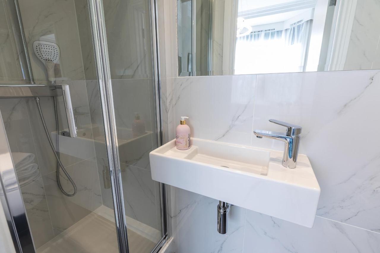 Air Conditioned Apt High St Kensington Londres Extérieur photo