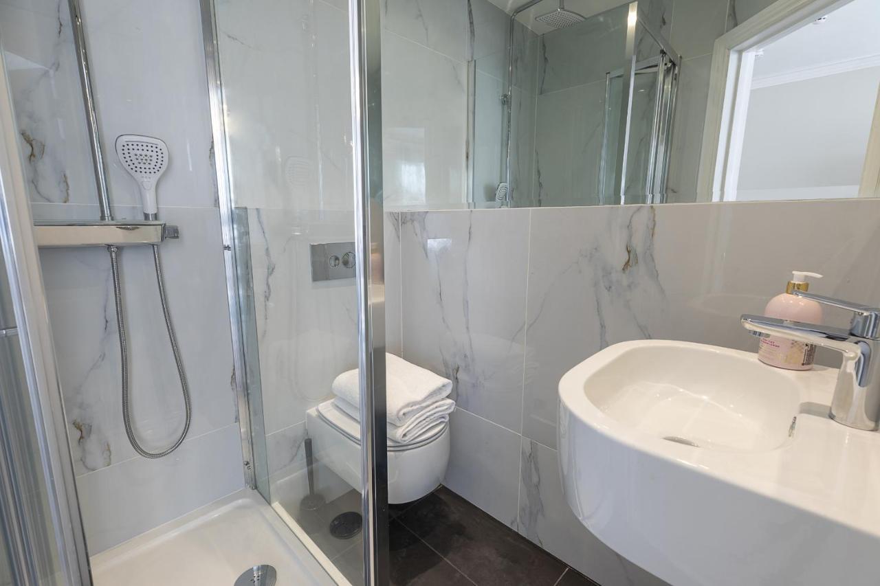Air Conditioned Apt High St Kensington Londres Extérieur photo